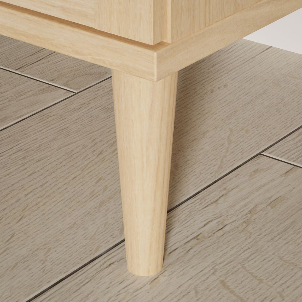 Armadio Livia 2 ante battenti con dettaglio in rattan intrecciato colore rovere