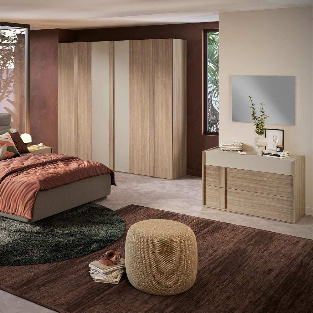 Camera da letto Faba con armadio 6 ante battenti noce e talco e letto contenitore imbottito Napoli tortora