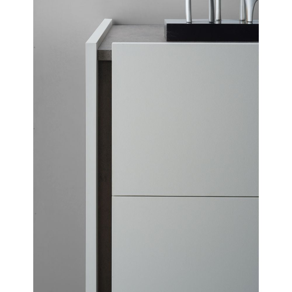 Camera da letto Mirelle colore grigio perla e ossido grigio scuro con armadio 6 ante a specchi e letto contenitore