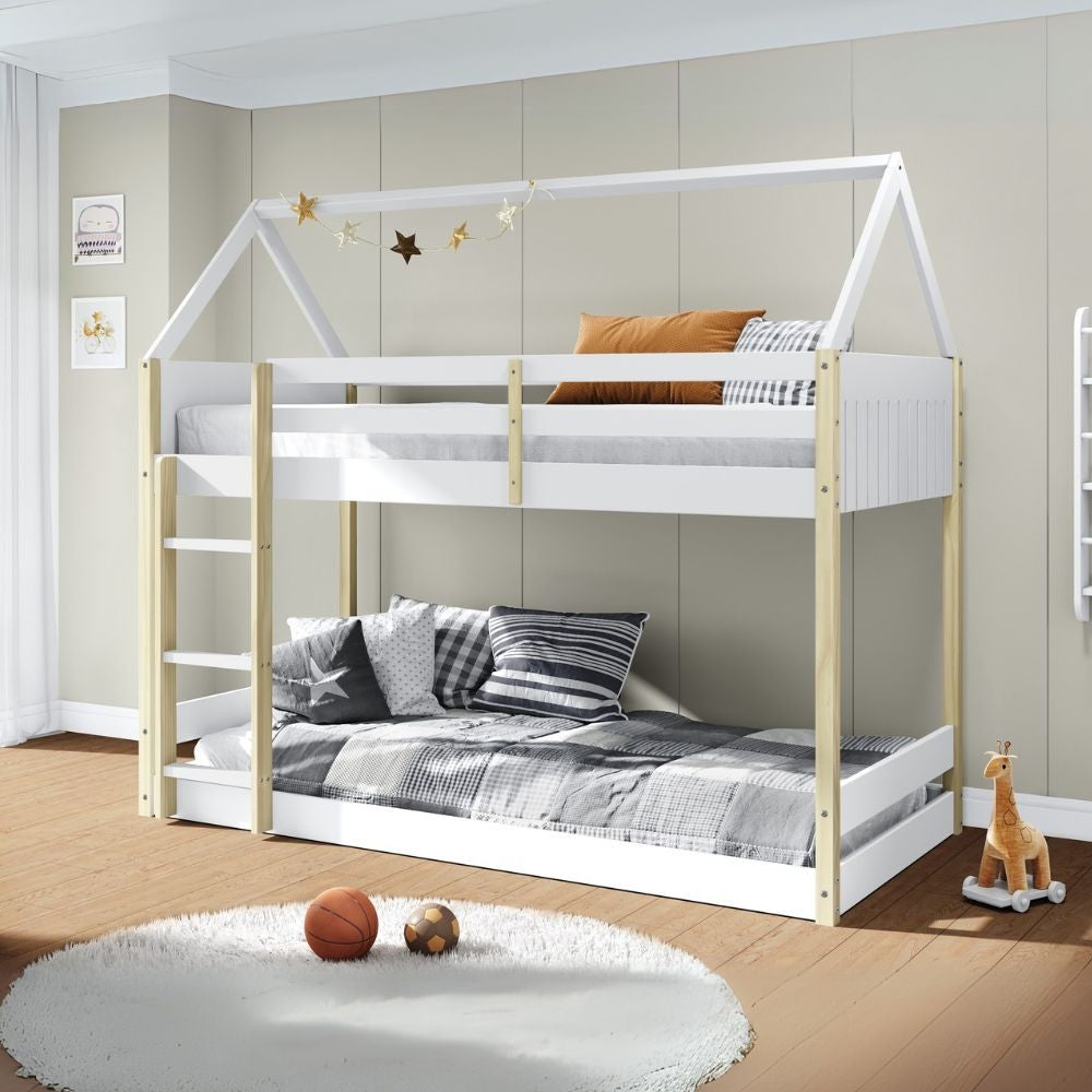 Letto a castello Montessori con struttura a casa in legno colore bianco