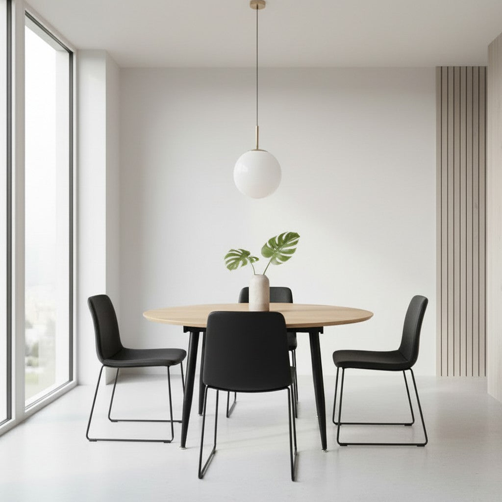 Tavolo Cordelia allungabile colore piano rovere gambe colore nero