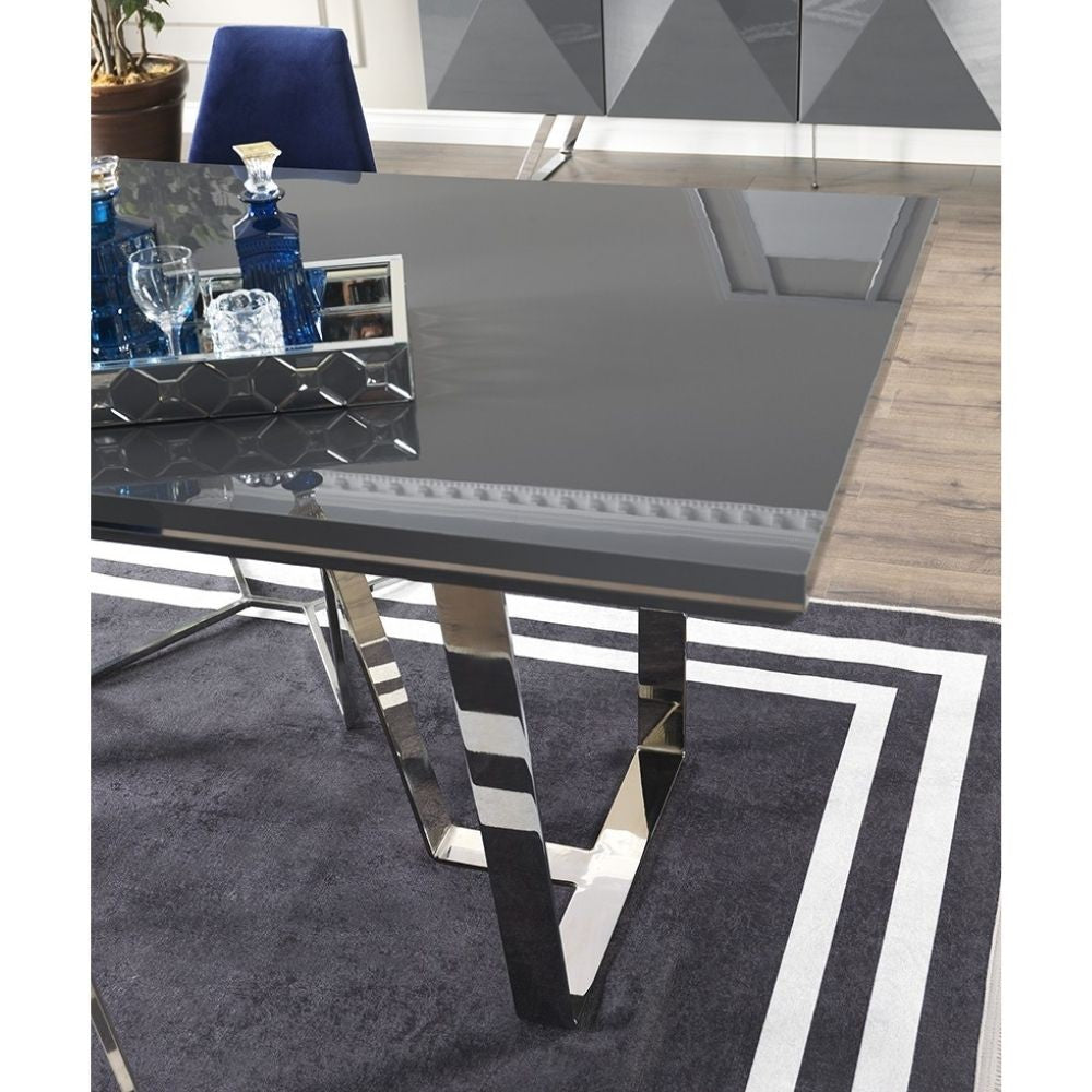 Tavolo Enzio grigio laccato lucido 185x95x78h